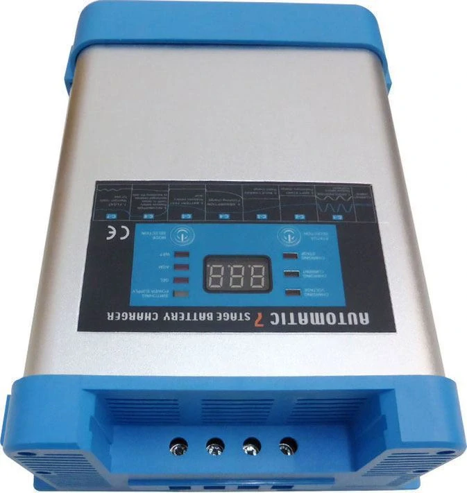 Nabíječka Pb akumulátorů CARSPA EBC1260, 12V/60A, s automatikou